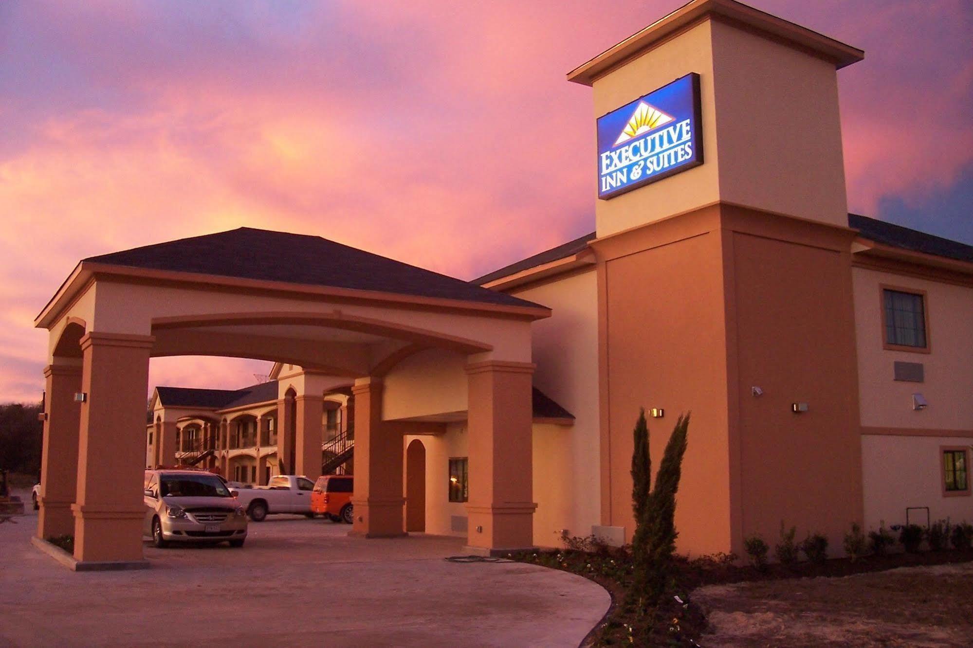 Executive Inn & Suites - Jewett Exterior foto